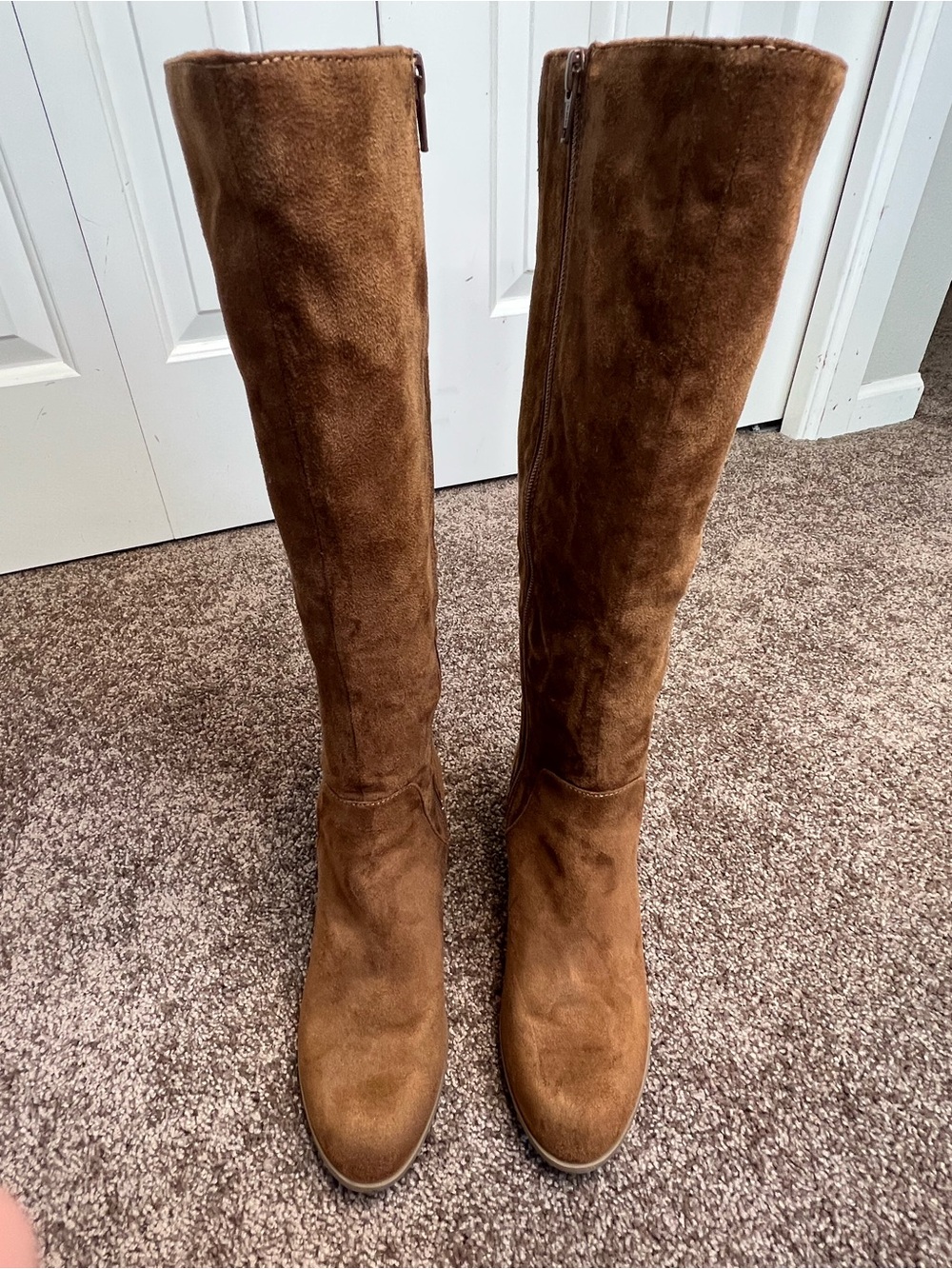 Universal Threads Tall Women’s Boots size 7.5